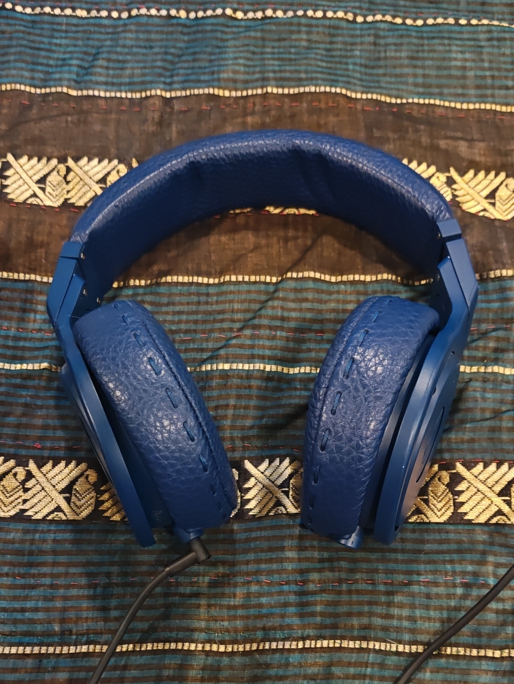 Fendi Beats Pro In Navy
